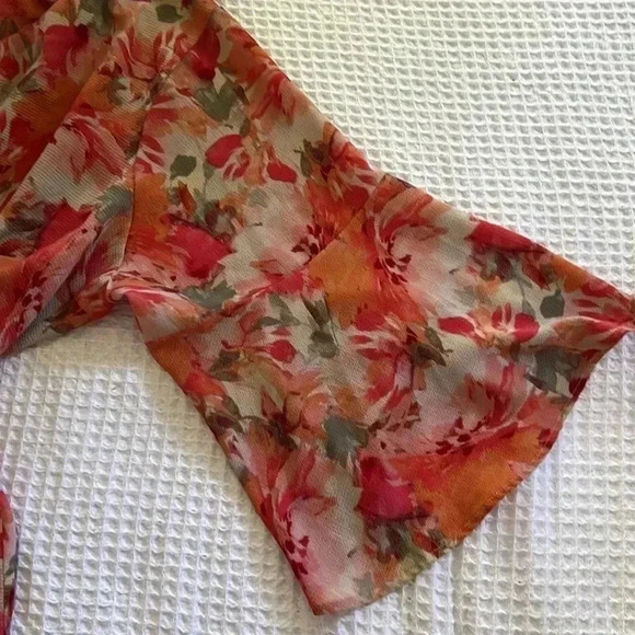 Status Floral Women’s Blouse A10 - Picture 3 of 5